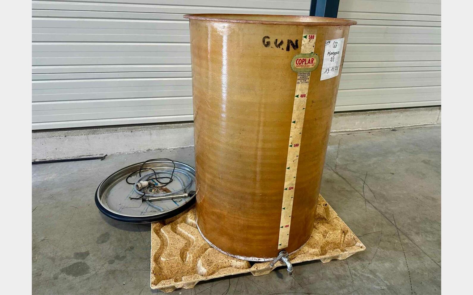 Fibreglass tank - Floating lid 5 HL (500 litres) COPLAR
