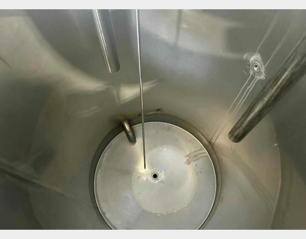 Cuve inox - Isolée et équipée