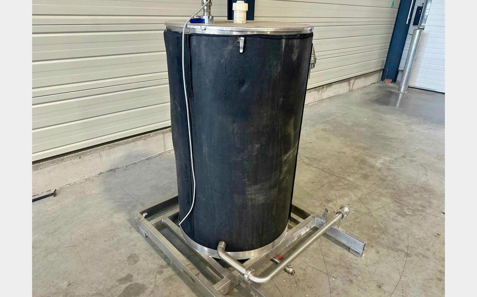 SS tank - Insulated and equipped 6.5 HL (650 liters)