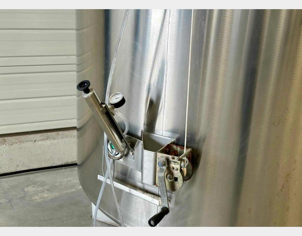 Cuve inox à chapeau flottant - Stockage Cuve inox à chapeau flottant - Stockage