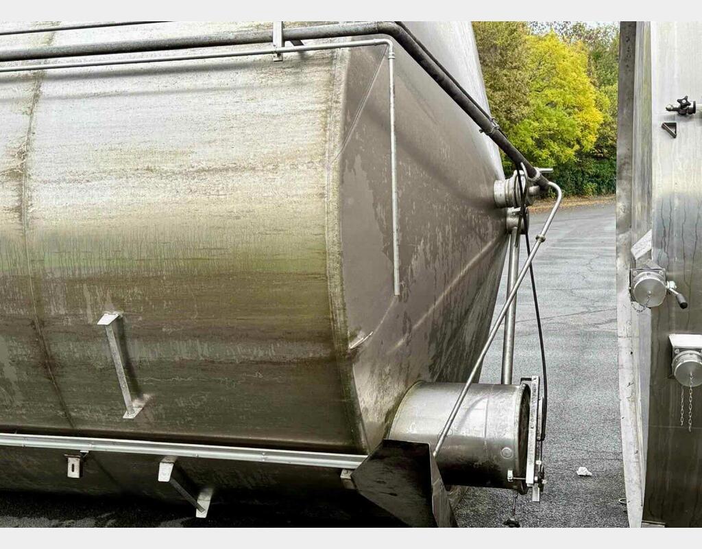 Cuve inox 316L - Vertical fond plat Cuve inox 316L - Vertical fond plat