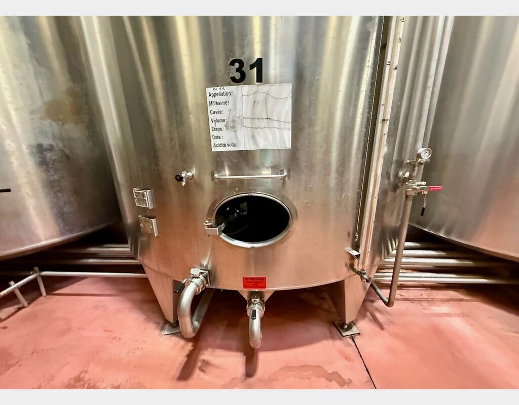 Cuve inox - Fond conique sur pieds Cuve inox - Fond conique sur pieds