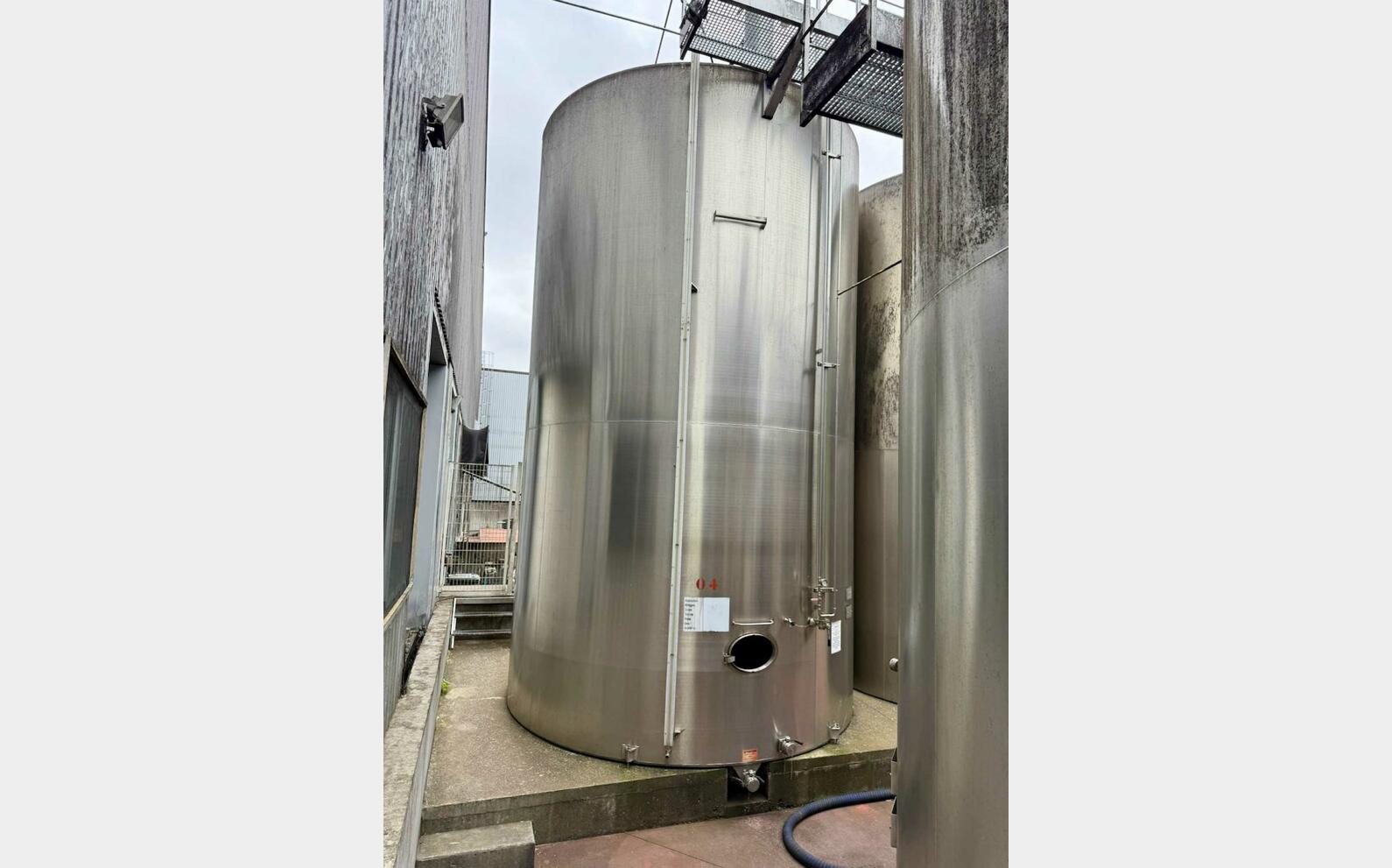 Stainless steel tank 819 HL (81,900 litres) RURALINOX