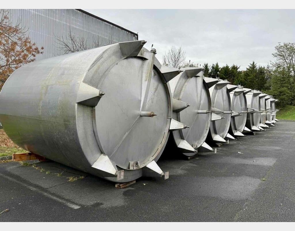 Cuve inox - Fond conique sur pieds Cuve inox - Fond conique sur pieds