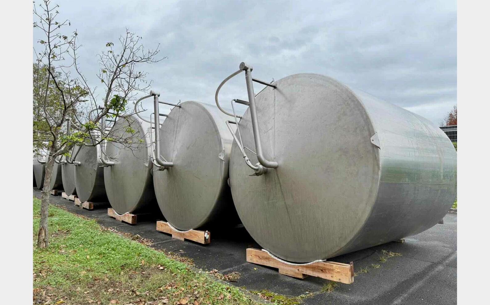 Ss tank - Conical bottom 298 HL (29,800 litres) RURALINOX