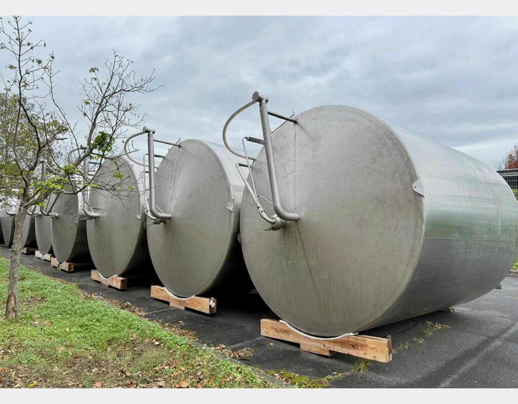 Cuve inox - Fond conique sur pieds Cuve inox - Fond conique sur pieds