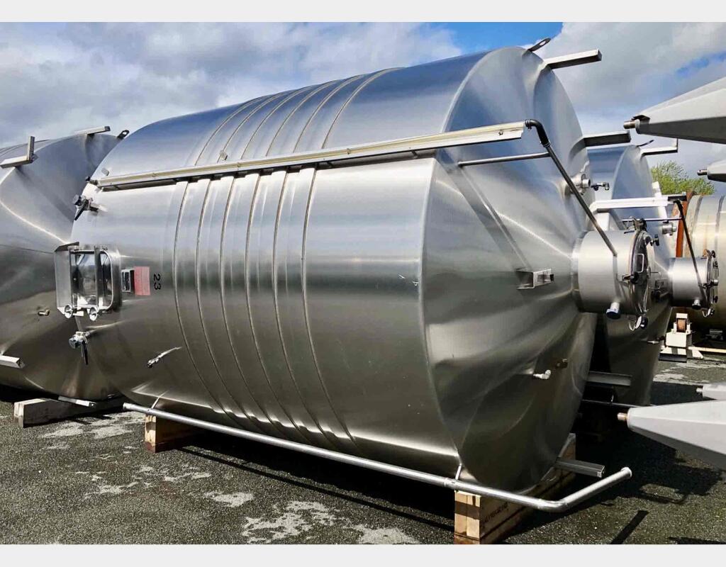 304 ss tank - Thermoregulated 190 HL (19,000 litres) PIERRE GUERIN