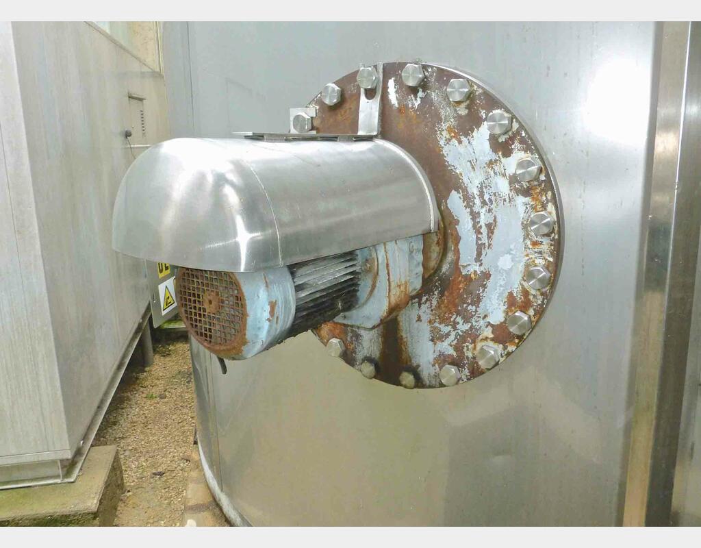Cuve inox cylindrique verticale agitée - isolée fond plat capacité 1000 hls