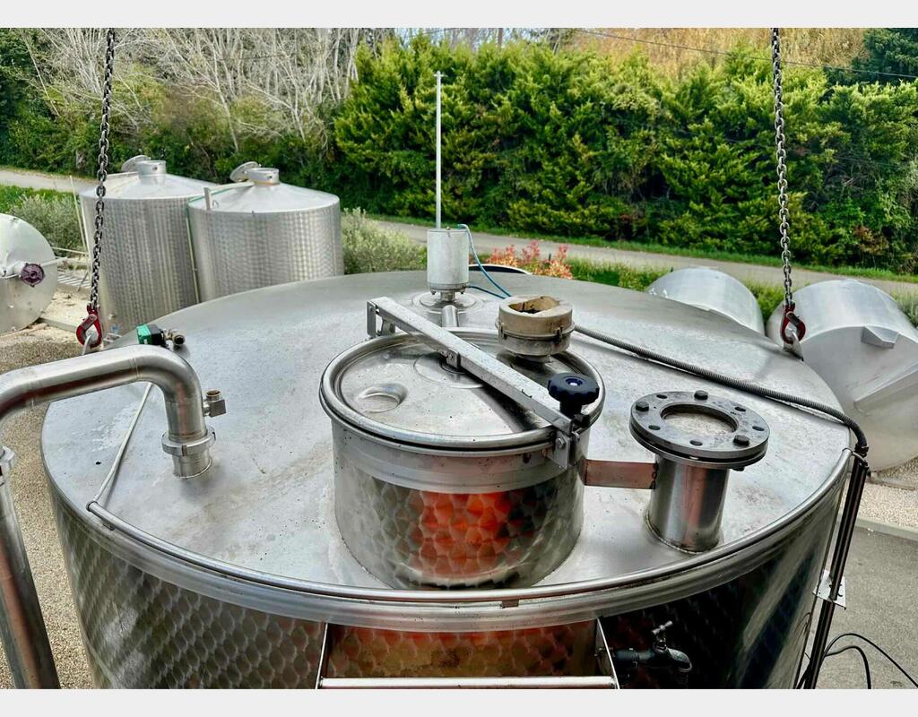 Cuve inox thermorégulée - Autovidante - Fond conique sur pieds