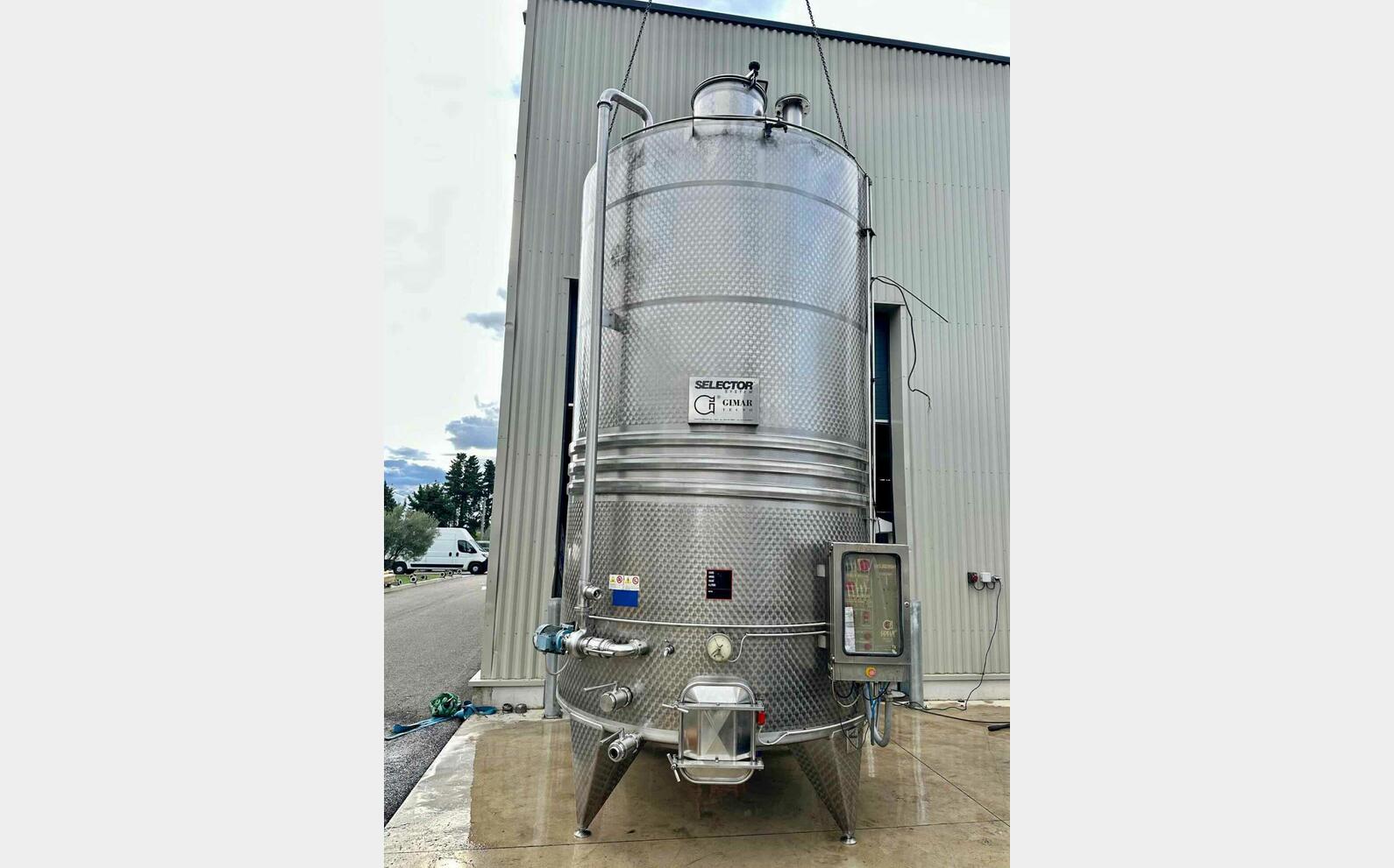 Ss tank - Self-draining 190 HL (19,000 litres) GIMAR