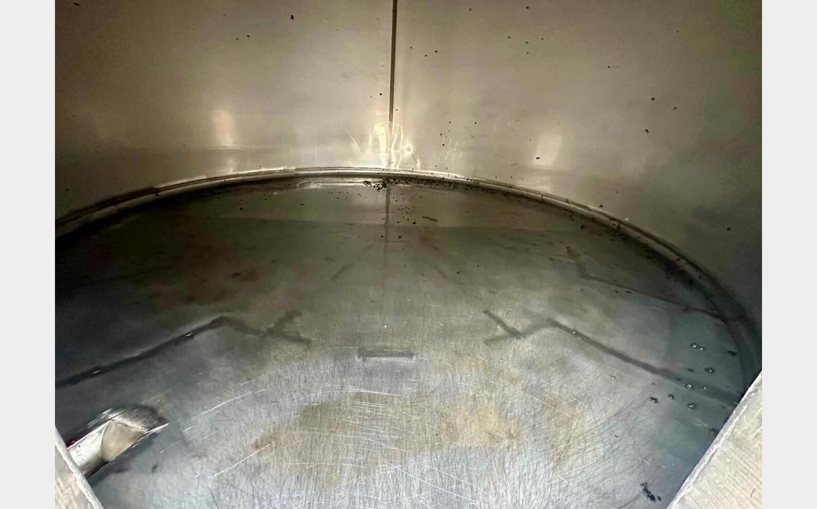Ss tank - Conical bottom 190 HL (19,000 litres) GIMAR