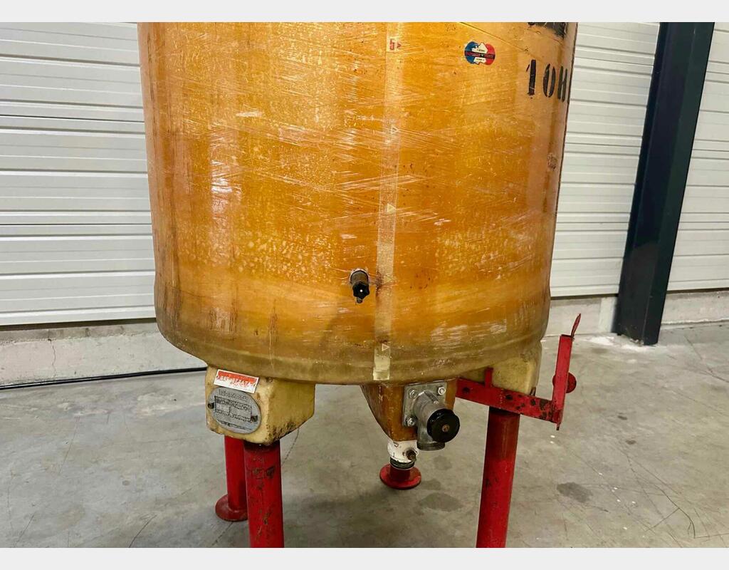 Cuve en fibre de verre - Chapeau flottant