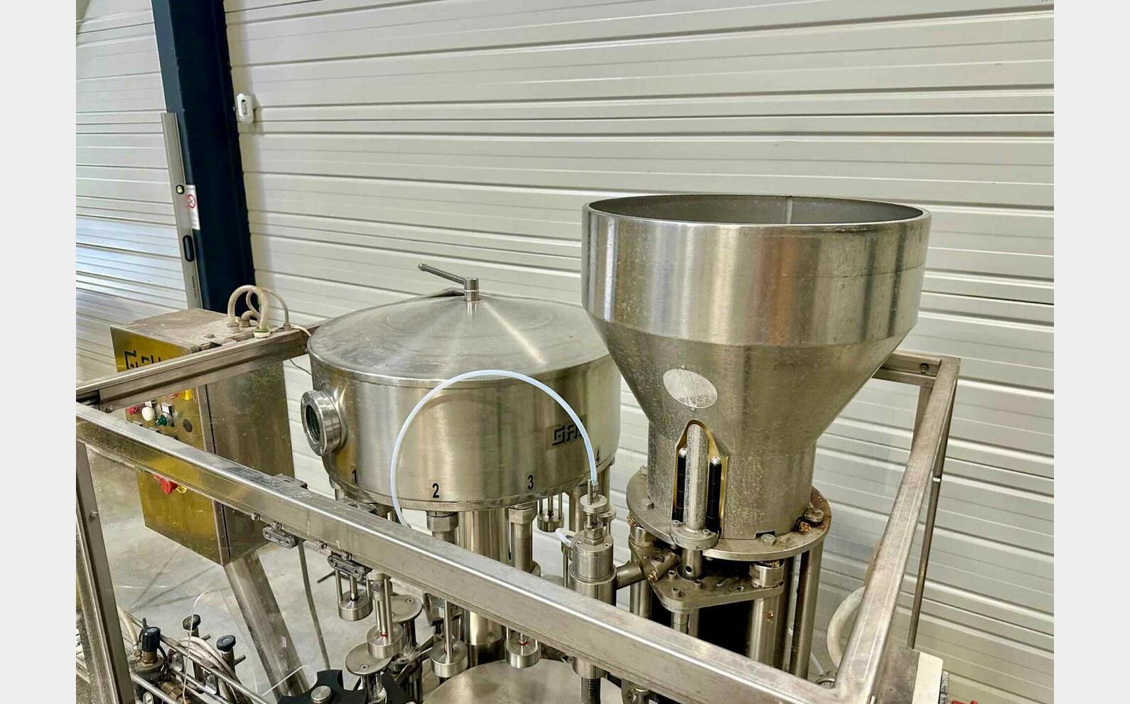 Tireuse boucheuse - 12 becs Ann&eacute;e 2000 GAI