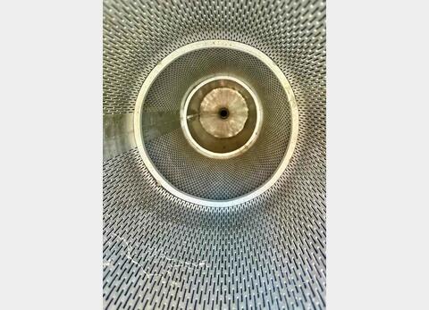 Cuve inox thermorégulée - Fond conique sur pied compartimenté