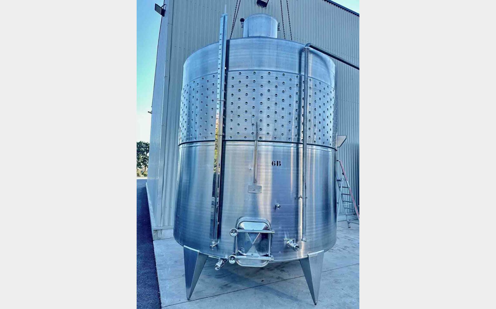 Ss tank - Conical bottom 220 HL (22,000 liters) DEFRANCESCHI