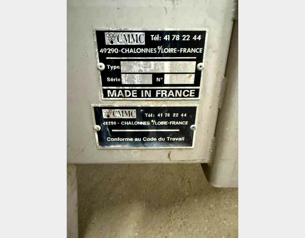 Egrappoir - DELTA E12