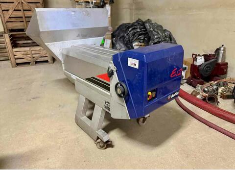 Egrappoir - DELTA E12