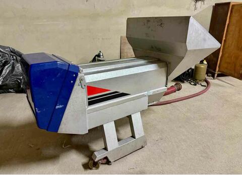 Egrappoir - DELTA E12