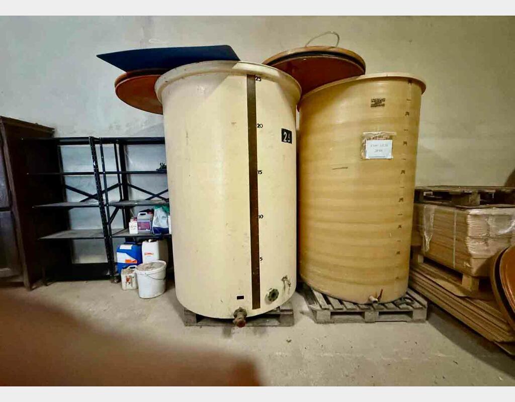 Fibreglass tank - Floating lid - Flat bottom