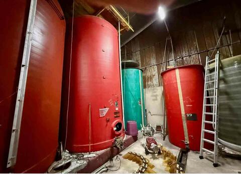 Fibreglass tank - Flat bottom with baffle