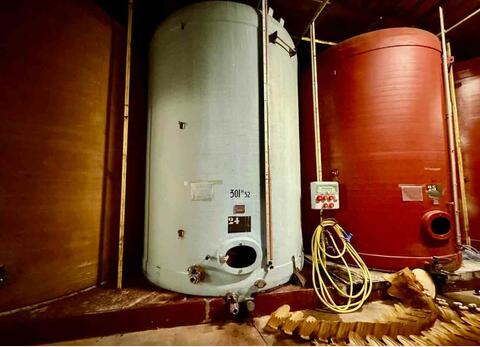 Fibreglass tank - Flat bottom with skid