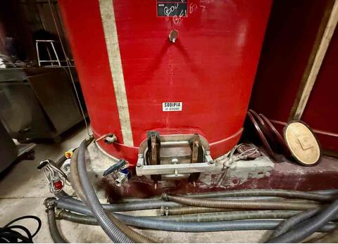 Fibreglass tank - Flat bottom with skid