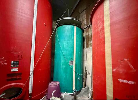 Fibreglass tank - Floating lid - Flat bottom