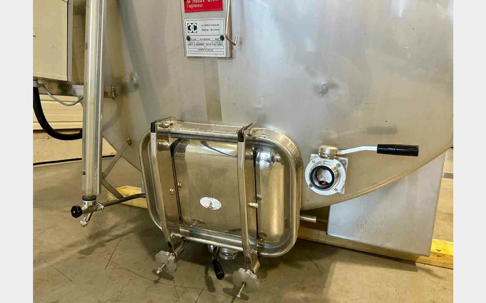 Cuve inox 316L horizontale ROTOMATIC 58 HL (5 800 litres) 3C