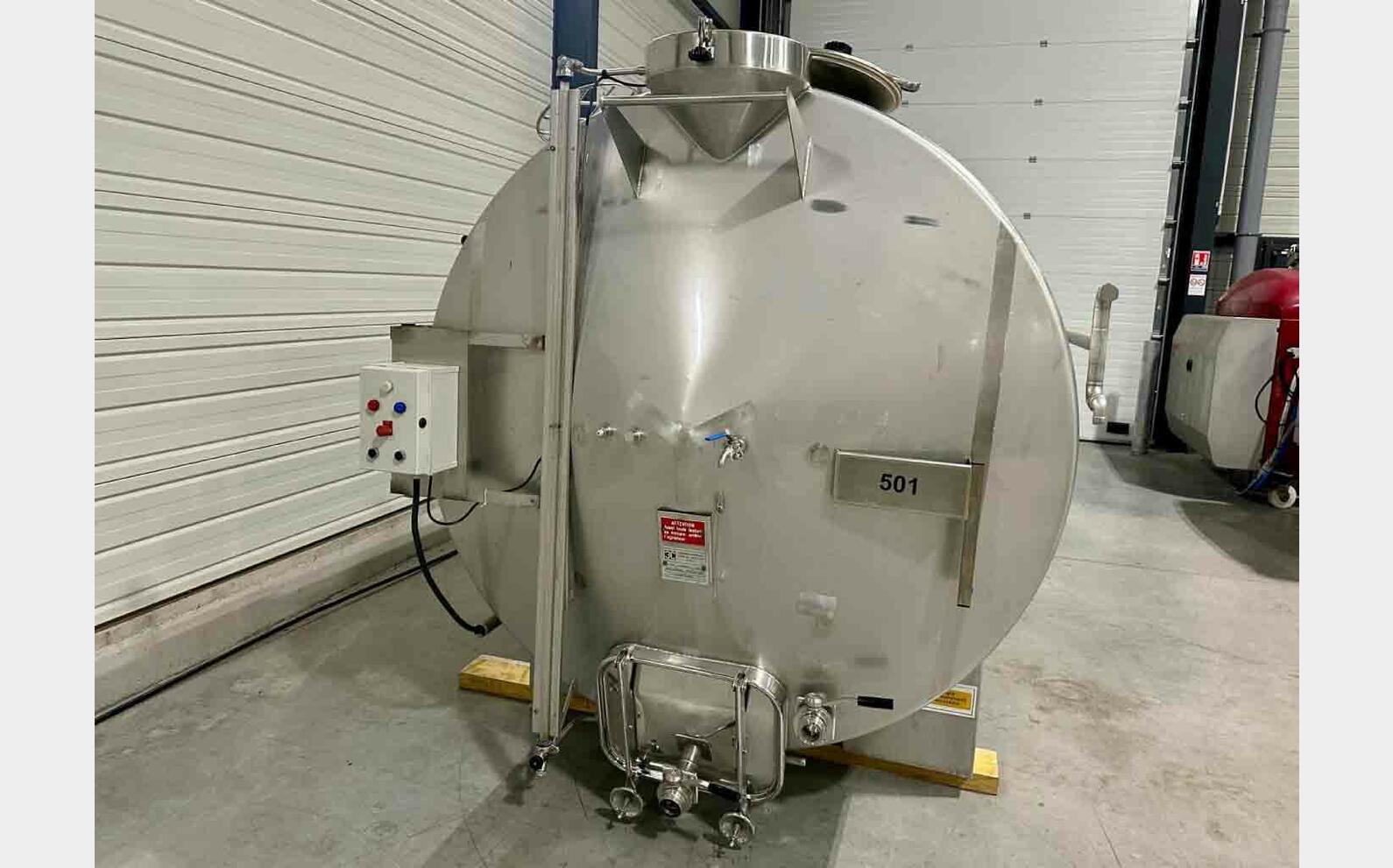Cuve inox 316L horizontale ROTOMATIC 80 HL (8 000 litres) 3C