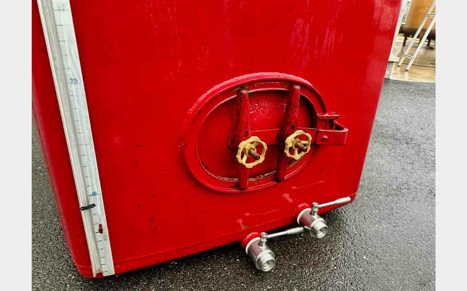Coated steel tank - Flat bottom 82 HL (8,200 litres) BRAUTHITE