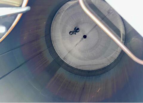 Cuve inox - Fond conique sur pieds