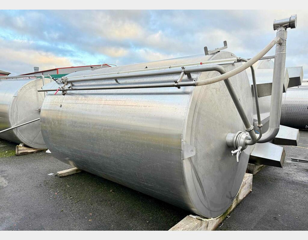 Ss tank - Conical bottom 102 HL (10,200 litres) RURALINOX