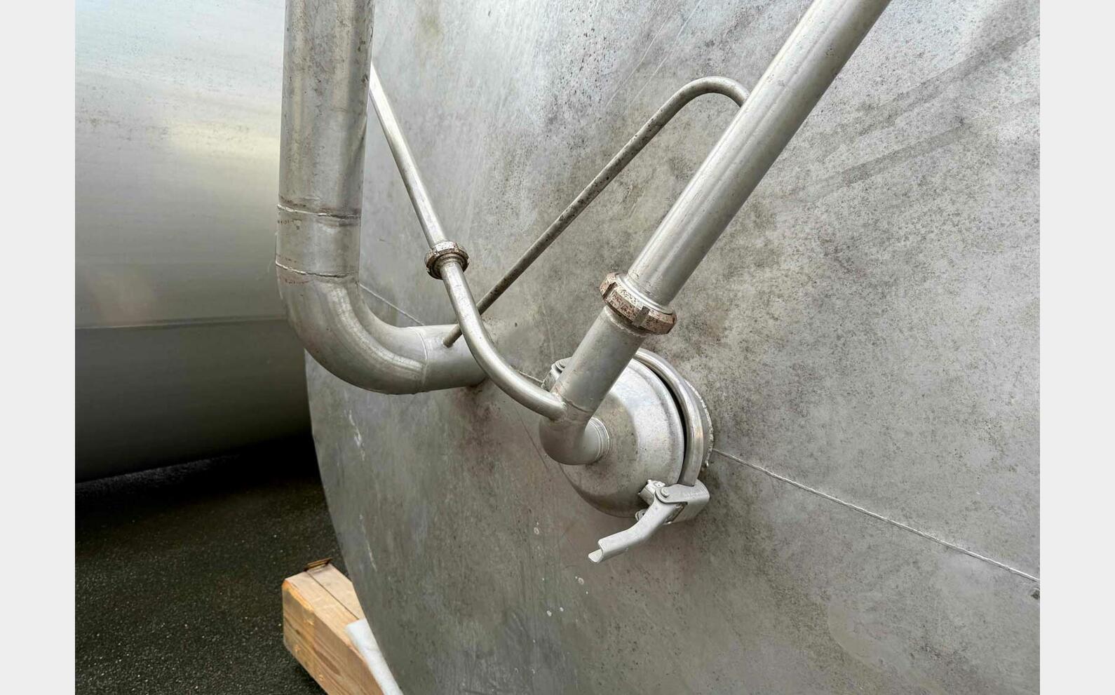 Ss tank - Bunghole 103 HL (10,300 litres) LAGOUARDE