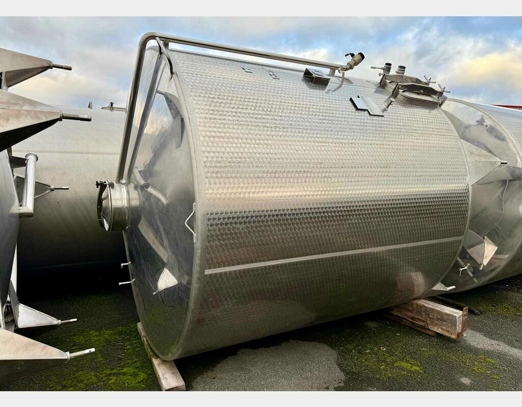 Cuve inox 304 thermor&eacute;gul&eacute;e 135 HL (13 500 litres) ALBRIGI
