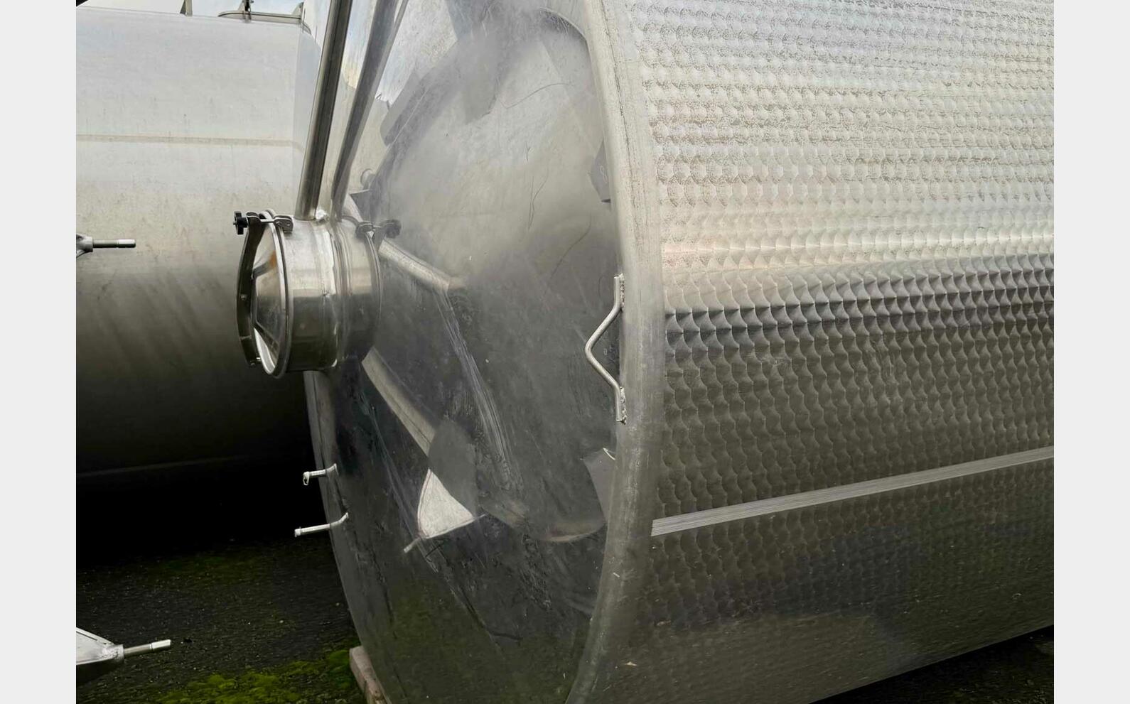 Cuve inox 304 thermor&eacute;gul&eacute;e 135 HL (13 500 litres) ALBRIGI