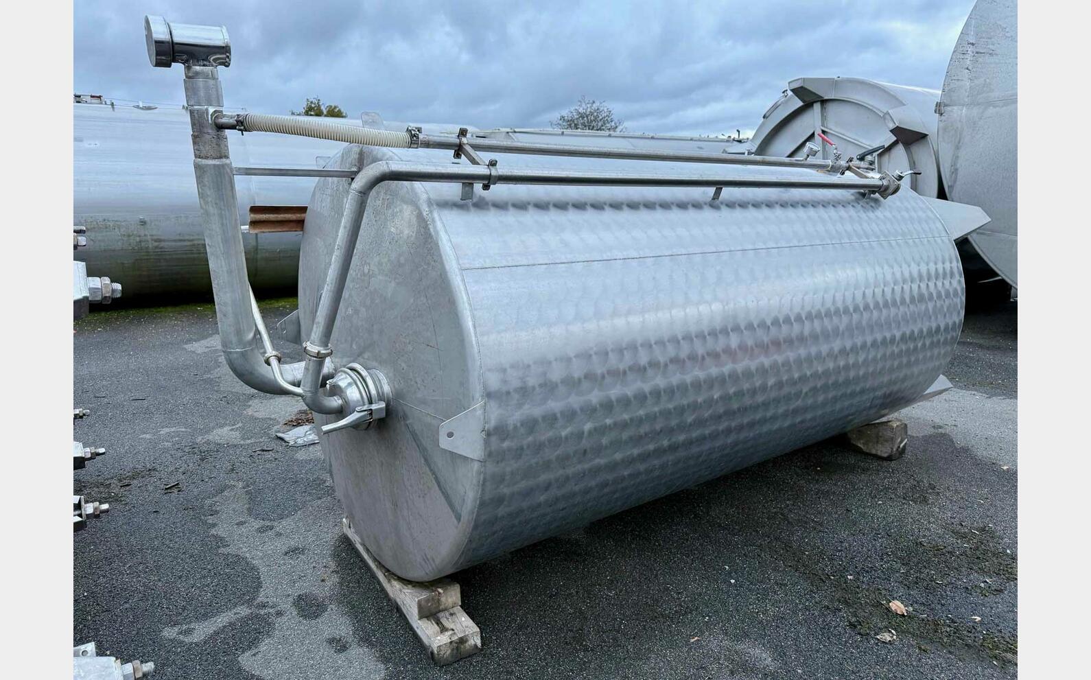 Ss tank - Brushed finish 62 HL (6,200 litres)