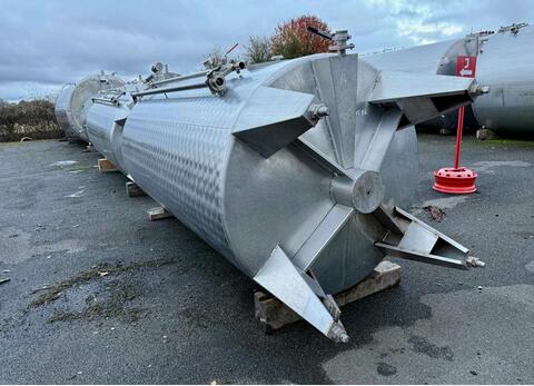 Cuve inox - Bouchonn&eacute;e - Fond conique 62 HL (6 200 litres) LAGOUARDE