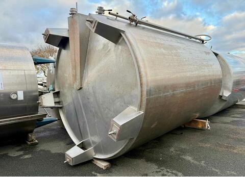 Stainless steel tank - Flat bottom on legs