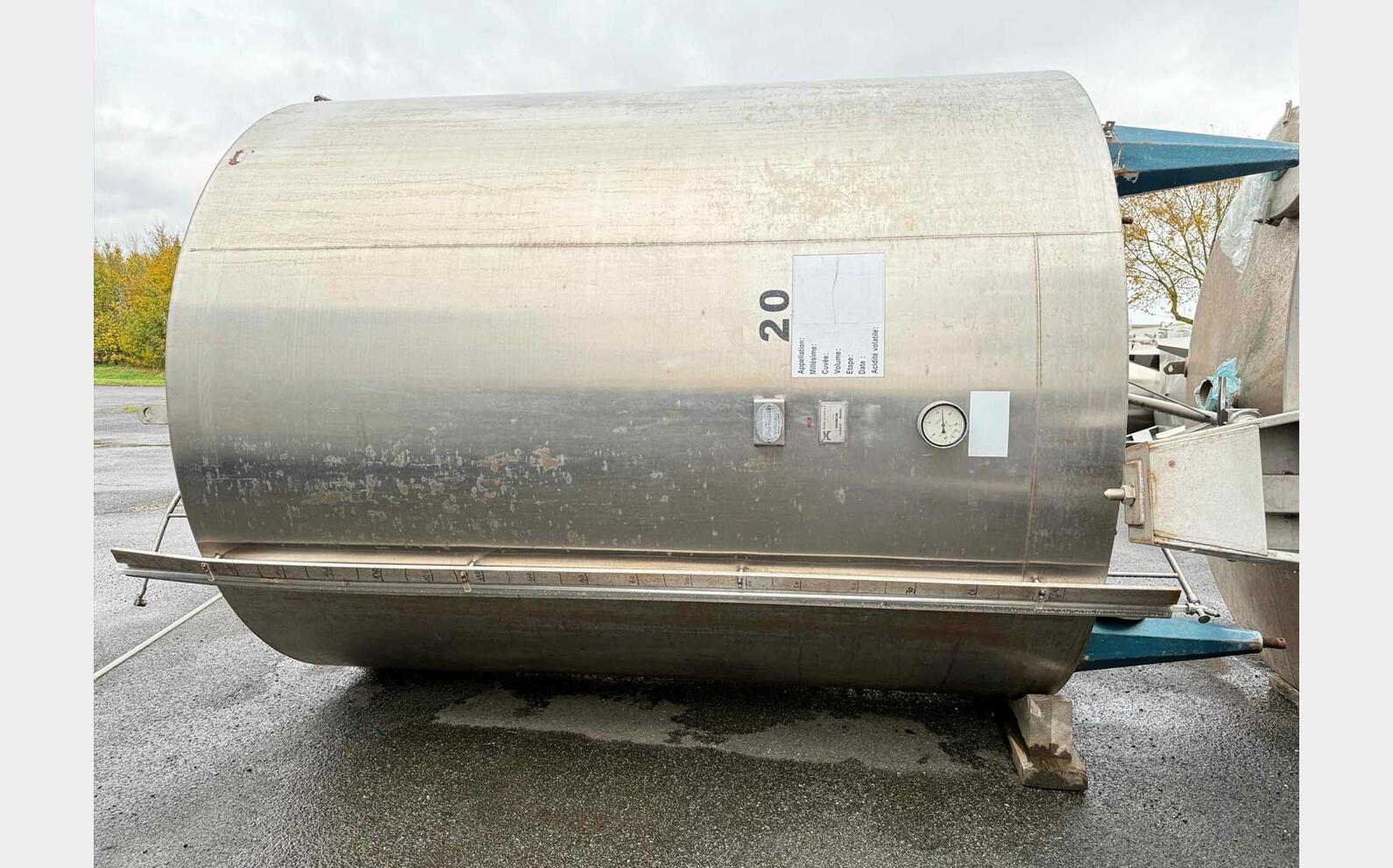 Ss tank - Conical bottom 172 HL (17,200 litres) PIERRE GUERIN