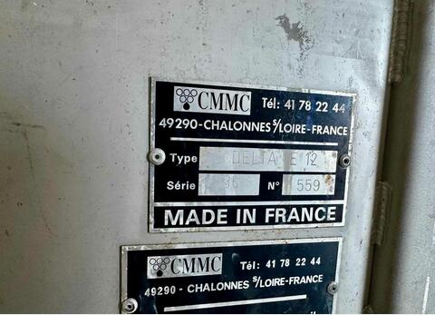 Egrappoir - DELTA E12