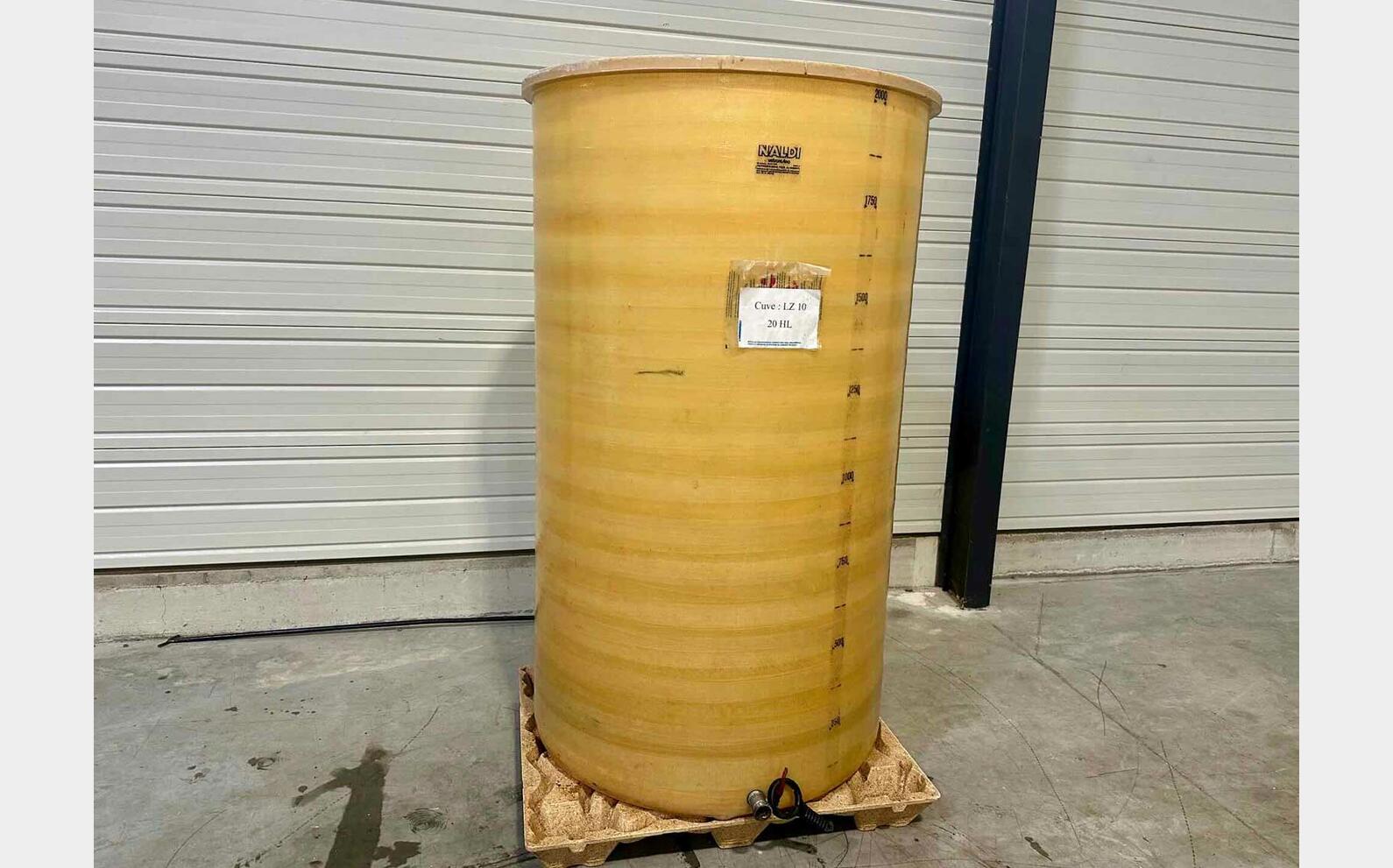 Cuve fibre sans chapeau flottant 20 HL (2000 litres)