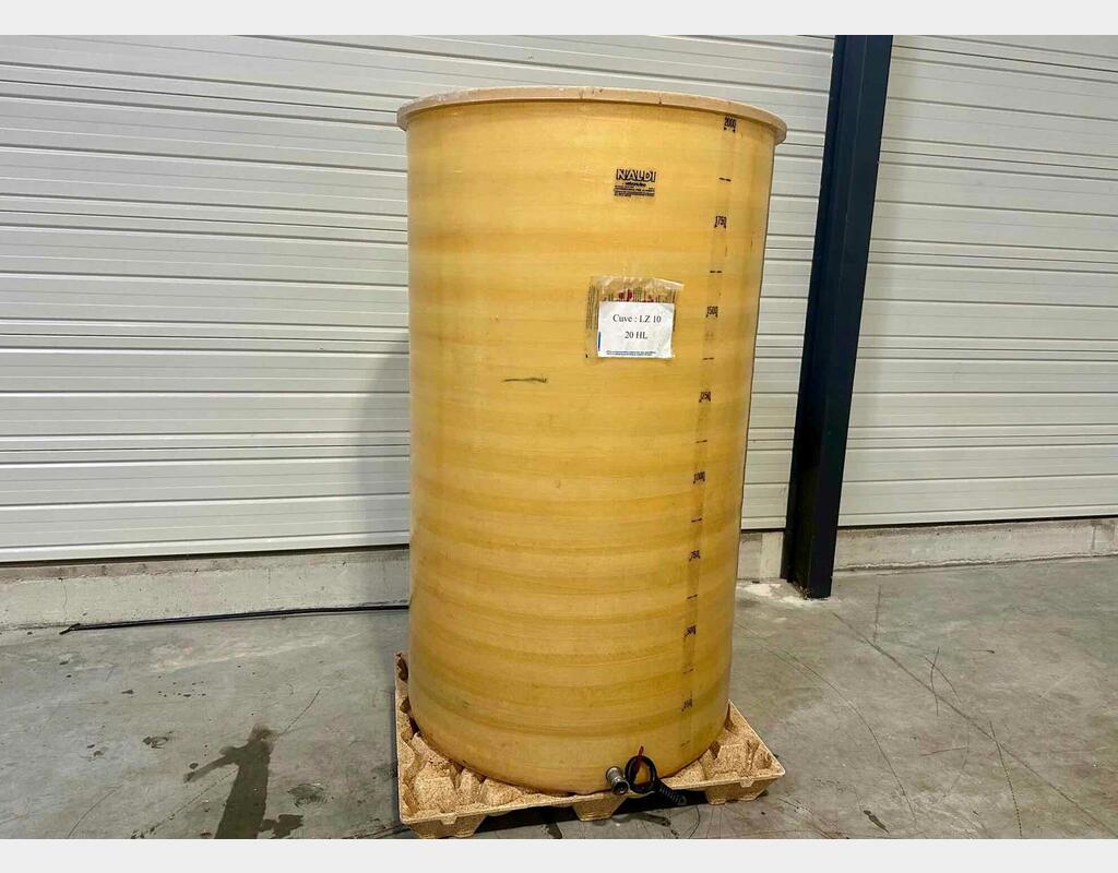 Fibreglass tank - Floating lid - Flat bottom