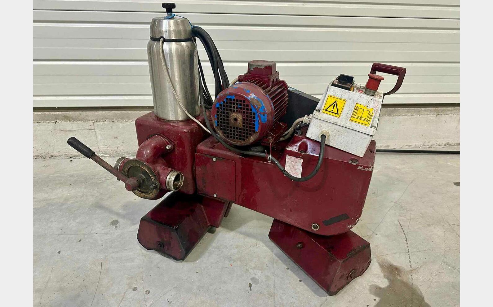Piston pump 120 HL/h