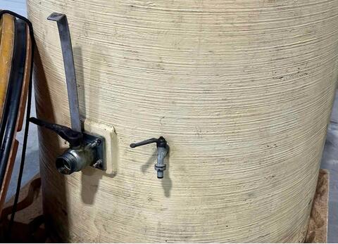 Fibreglass tank - Floating lid - On skirt