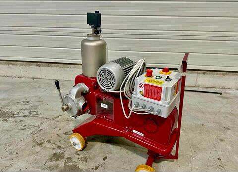 Pompe &agrave; piston reconditionn&eacute; &agrave; neuf MANZINI