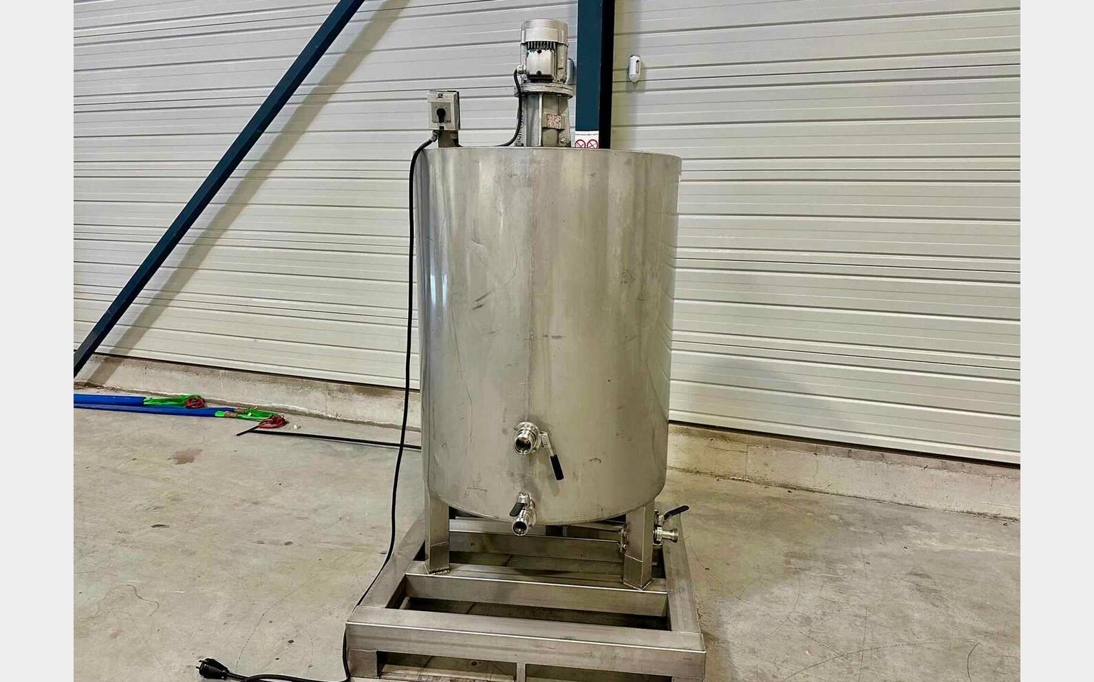 Cuve inox 304 sur chassis 10 HL (1 000 litres) TMCI PADOVAN