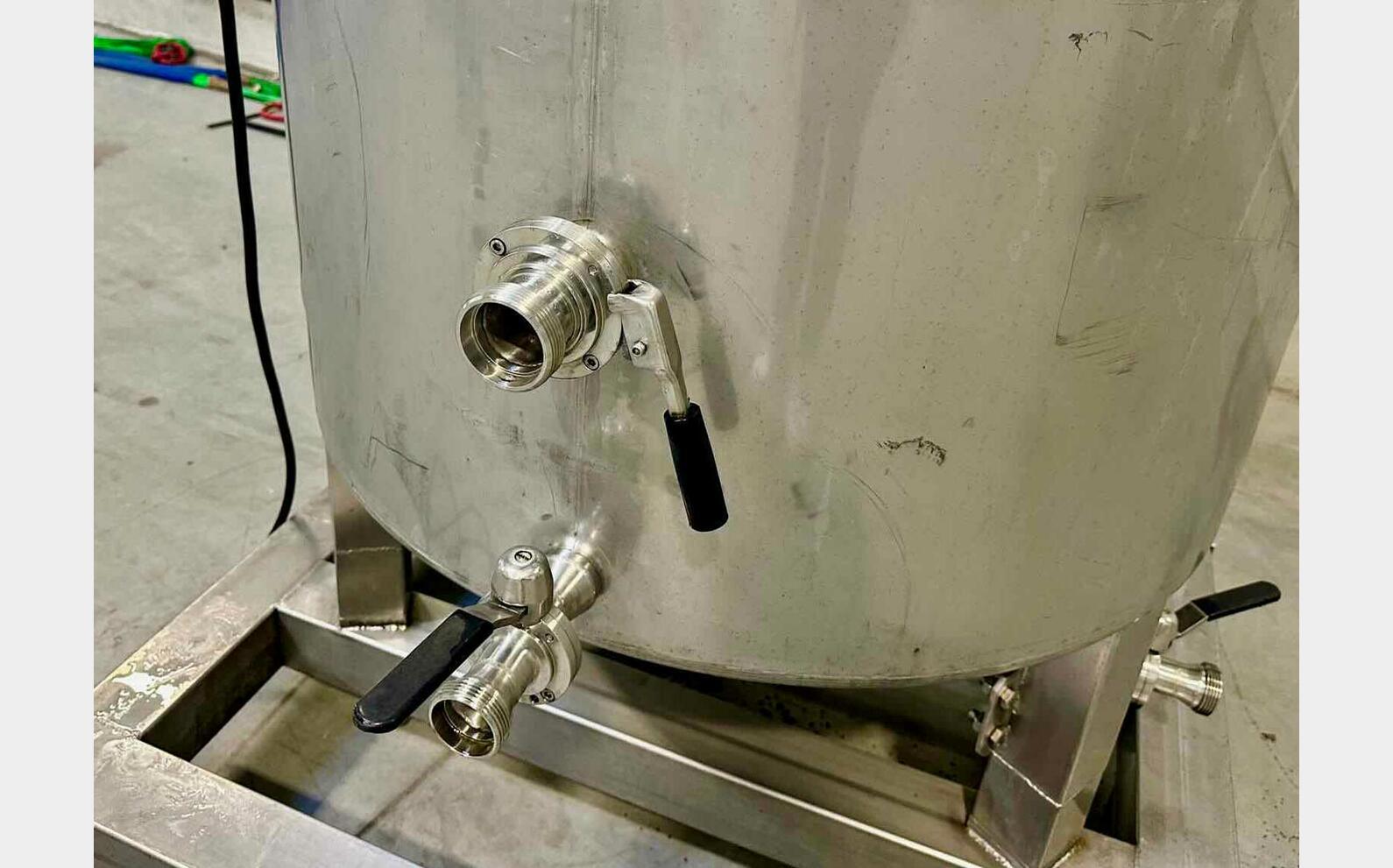 Cuve inox 304 sur chassis 10 HL (1 000 litres) TMCI PADOVAN