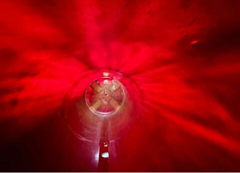 Cuve fibre de verre - Fond bombé sur pieds