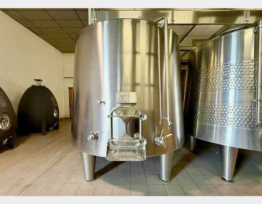 Cuve inox 304 tronconique modele ST - Thermor&eacute;gul&eacute;e et isol&eacute;e