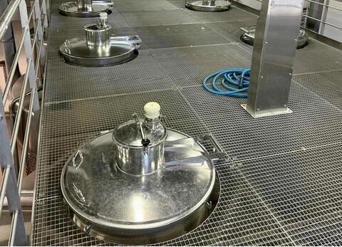 Stainless steel truncated cone tank ST 79 HL (7 900 litres) SERAP